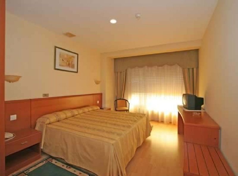 Hotel Las Vinas Arteixo Zewnętrze zdjęcie